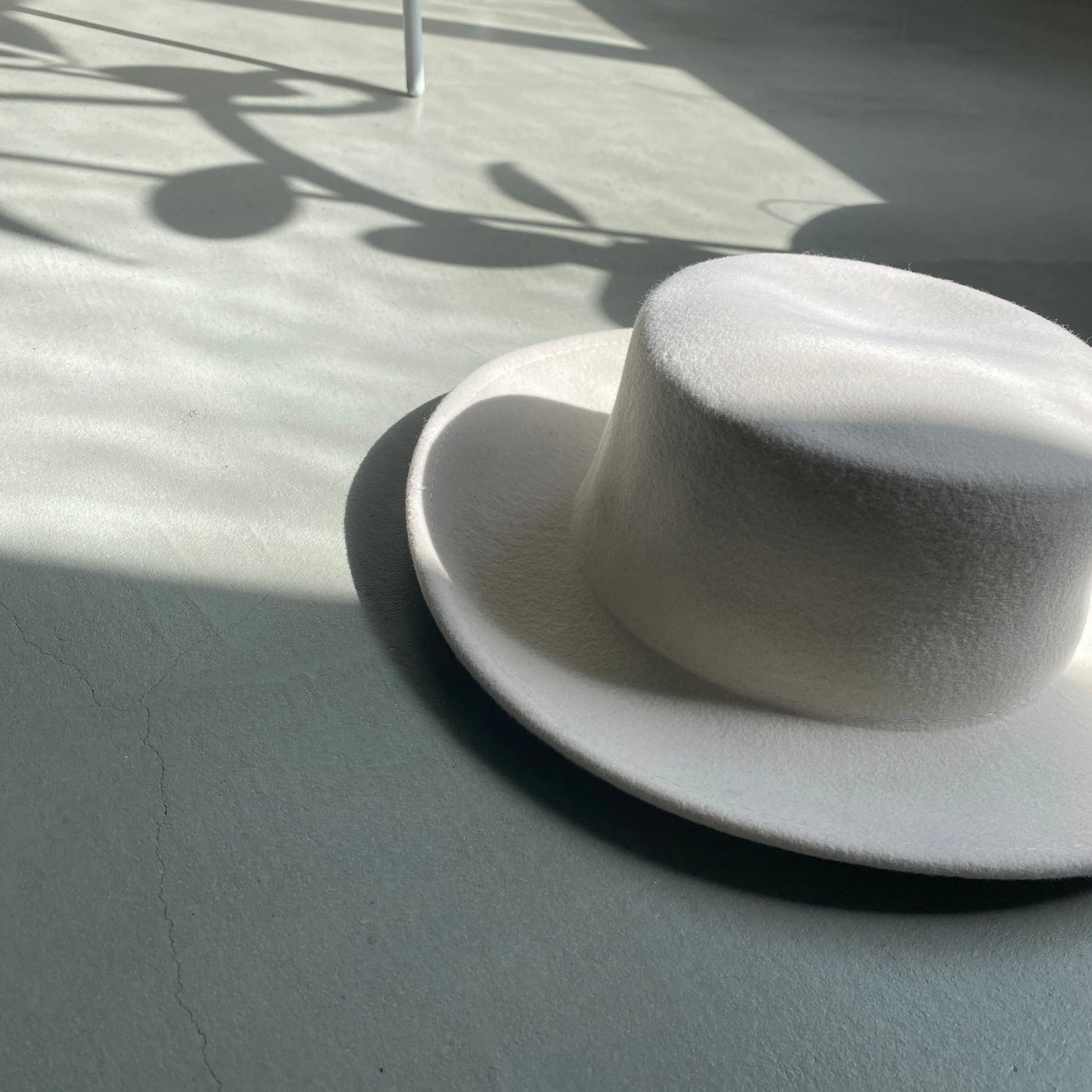 【hamomisi】Wool round hat