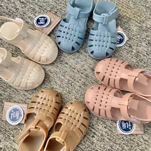 【igor】 CLASICA V　キッズサンダル　正規代理店