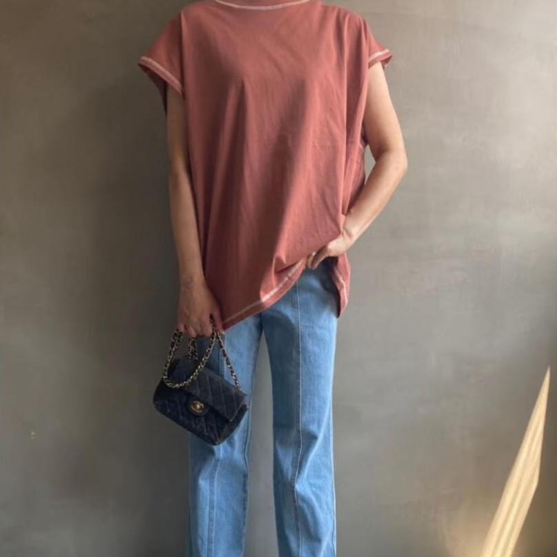 【ハモミシノオトナフク】Stitch back slit t-shirt