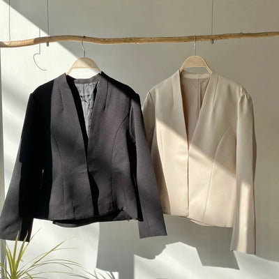 【ハモミシノオトナフク】No-collar flare line jacket